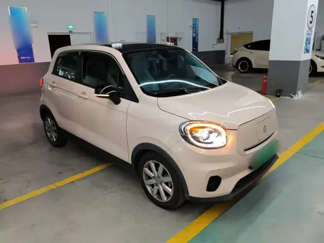 Leapmotor T03 — Фото автомобиля 3