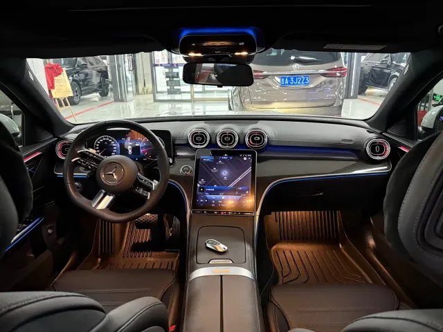 Mercedes-Benz C-Class — Фото автомобиля 9