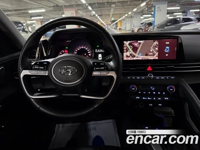 Hyundai Avante CN7 — Фото автомобиля 6