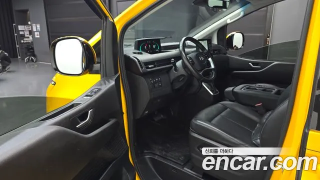 Hyundai Staria — Фото автомобиля 15
