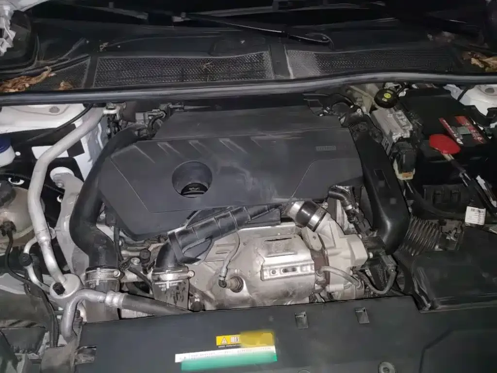 Citroën Versailles C5 X 2023 1.6T Enjoy Extraordinary — Фото автомобиля 16