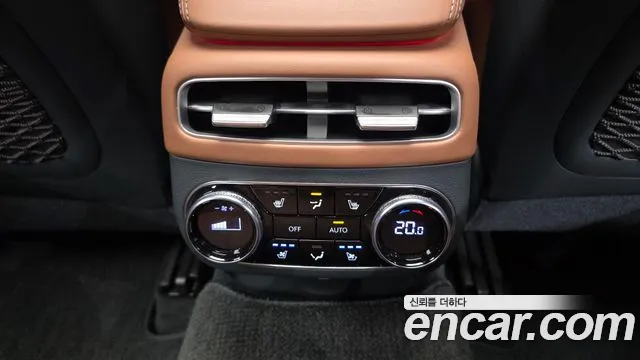 Genesis GV70 3.5T Бензин AWD — Фото автомобиля 25