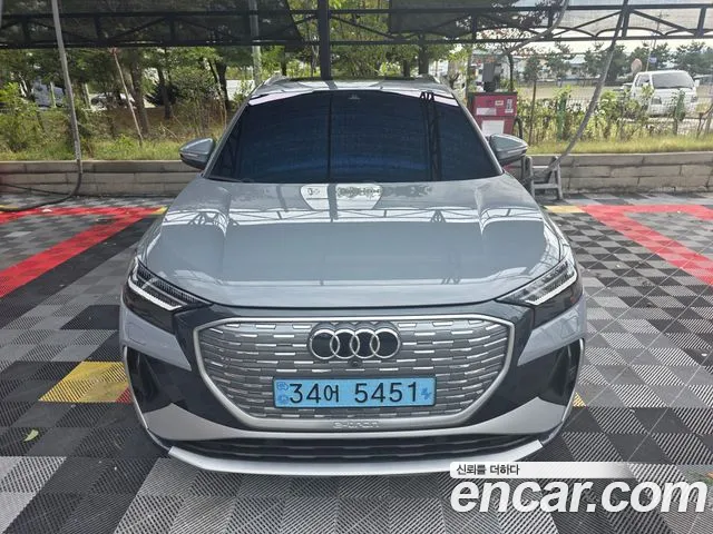 Audi Q4 e-tron F4 — Фото автомобиля 14