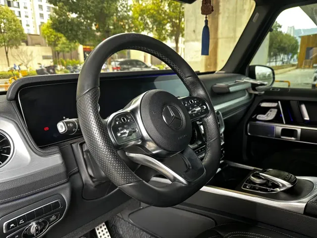 Mercedes-Benz G-Class — Фото автомобиля 14