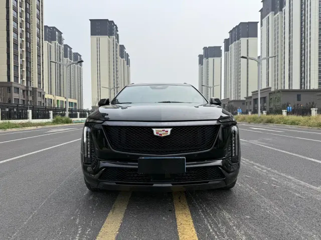 Cadillac XT5 — Фото автомобиля 2