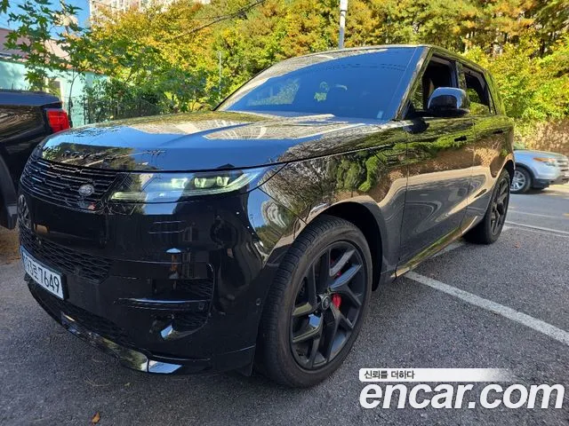 Land Rover Range Rover Sport — Фото автомобиля 3