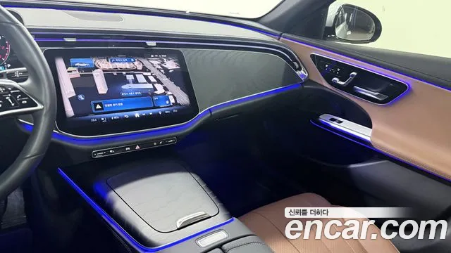 Mercedes-Benz E-Class — Фото автомобиля 13