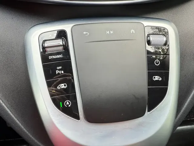 Mercedes-Benz V-Class — Фото автомобиля 14