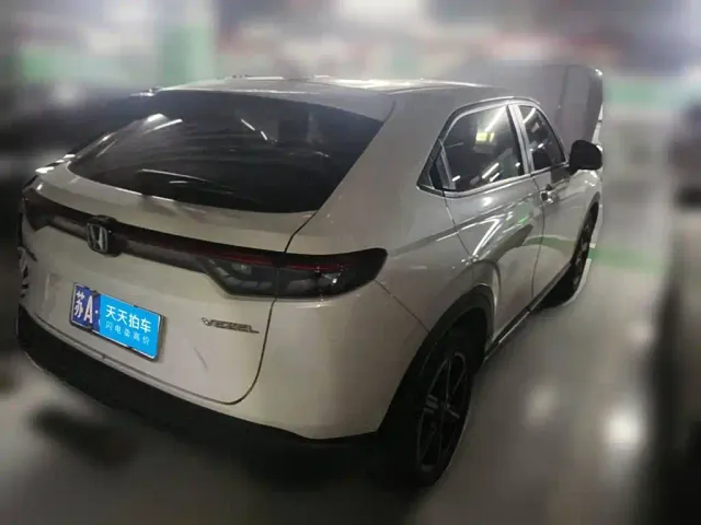Honda Vezel — Фото автомобиля 2