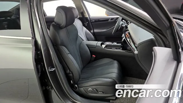 Genesis G80 Бензин 2.5 турбо AWD — Фото автомобиля 12