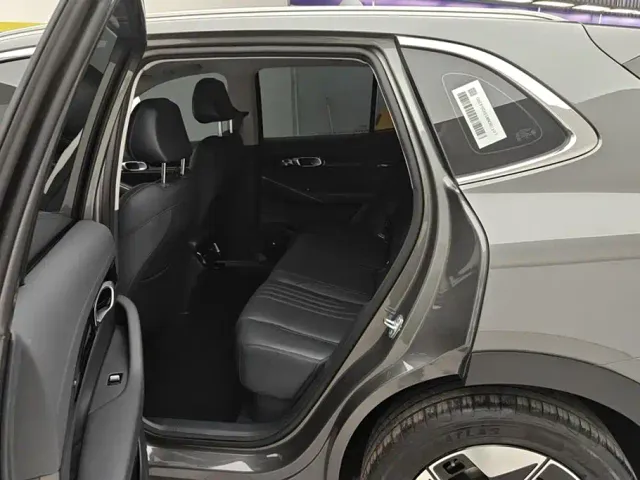 Geely Galaxy E5 — Фото автомобиля 11