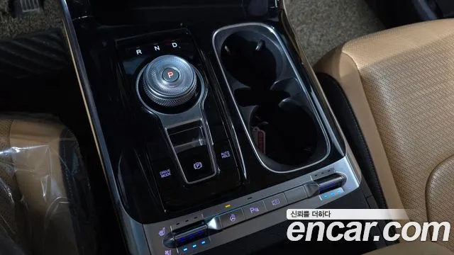Kia Canival Carnival 4 поколение Бензин 9 мест Signature — Фото автомобиля 7
