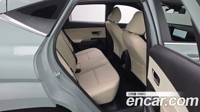 Hyundai Kona SX2 — Фото автомобиля 17