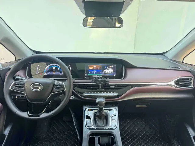 GAC Trumpchi M6 — Фото автомобиля 19