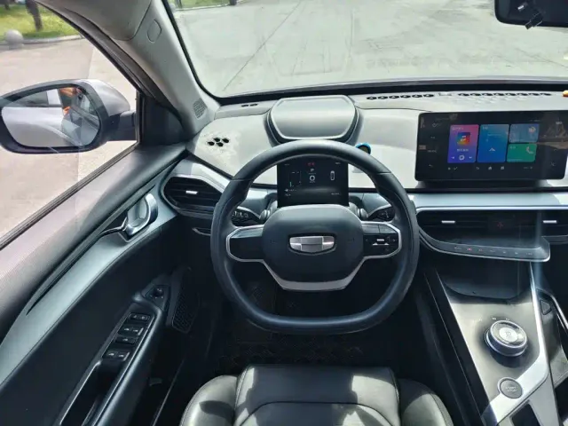 Geely Geometry A — Фото автомобиля 9
