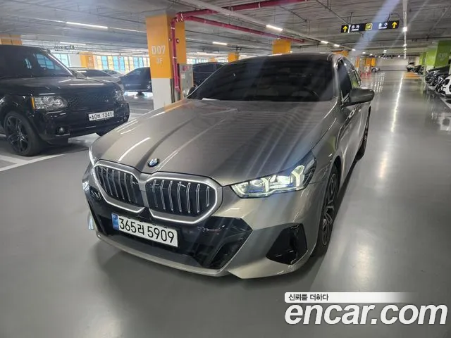 Фотография автомобиля — BMW 5 Series G60