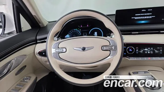 Genesis GV70 — Фото автомобиля 18