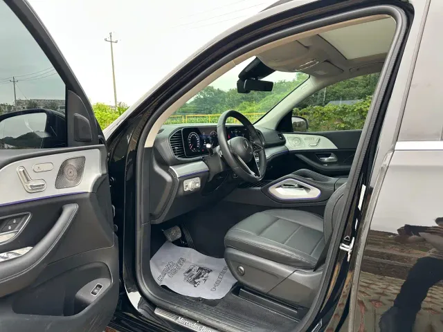 Mercedes-Benz GLE-Class — Фото автомобиля 5