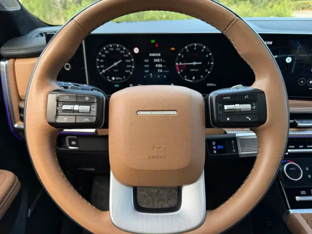 Hyundai Santa Fe — Фото автомобиля 14