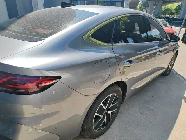 BYD Qin L — Фото автомобиля 6