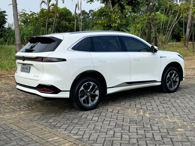 Changan CS75 Plus — Фото автомобиля 6