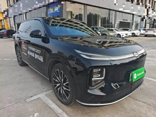 Changan Qiyuan Q07 — Фото автомобиля 3