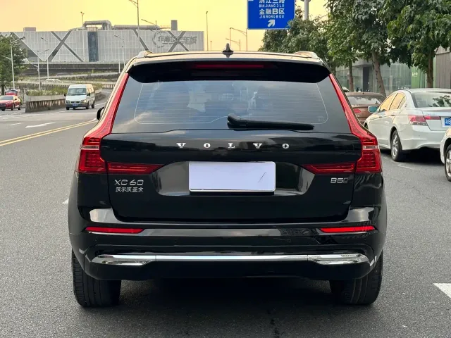 Volvo Volvo XC60 2024 B5 AWD Zhiyi Luxury Edition — Фото автомобиля 20