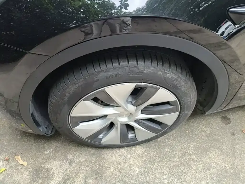 Tesla Model Y 2022 Facelift Rear-Wheel Drive Version — Фото автомобиля 22