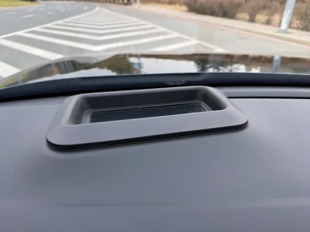 Li Auto L8 — Фото автомобиля 7