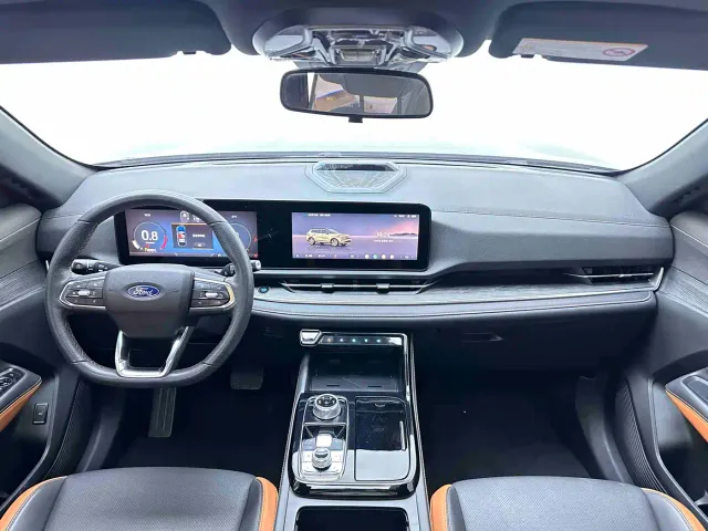 Ford Lingrui — Фото автомобиля 5