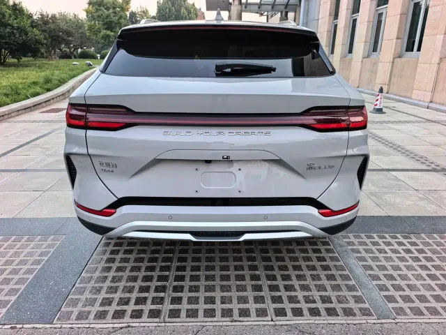 BYD Song PLUS — Фото автомобиля 5