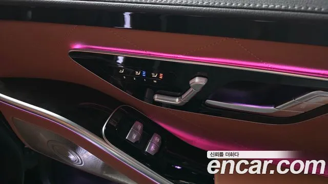 Mercedes-Benz S-Class — Фото автомобиля 30