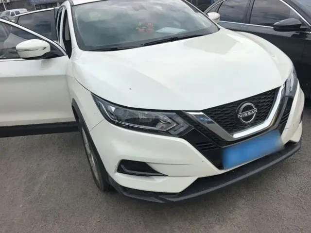 Nissan Qashqai — Фото автомобиля 3