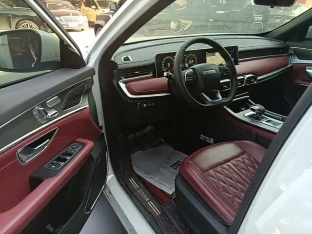 Jetour X70 Plus — Фото автомобиля 15