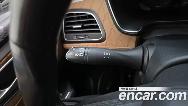 Renault-KoreaSamsung SM6 Новый SM6 1.8 TCe Première — Фото автомобиля 27