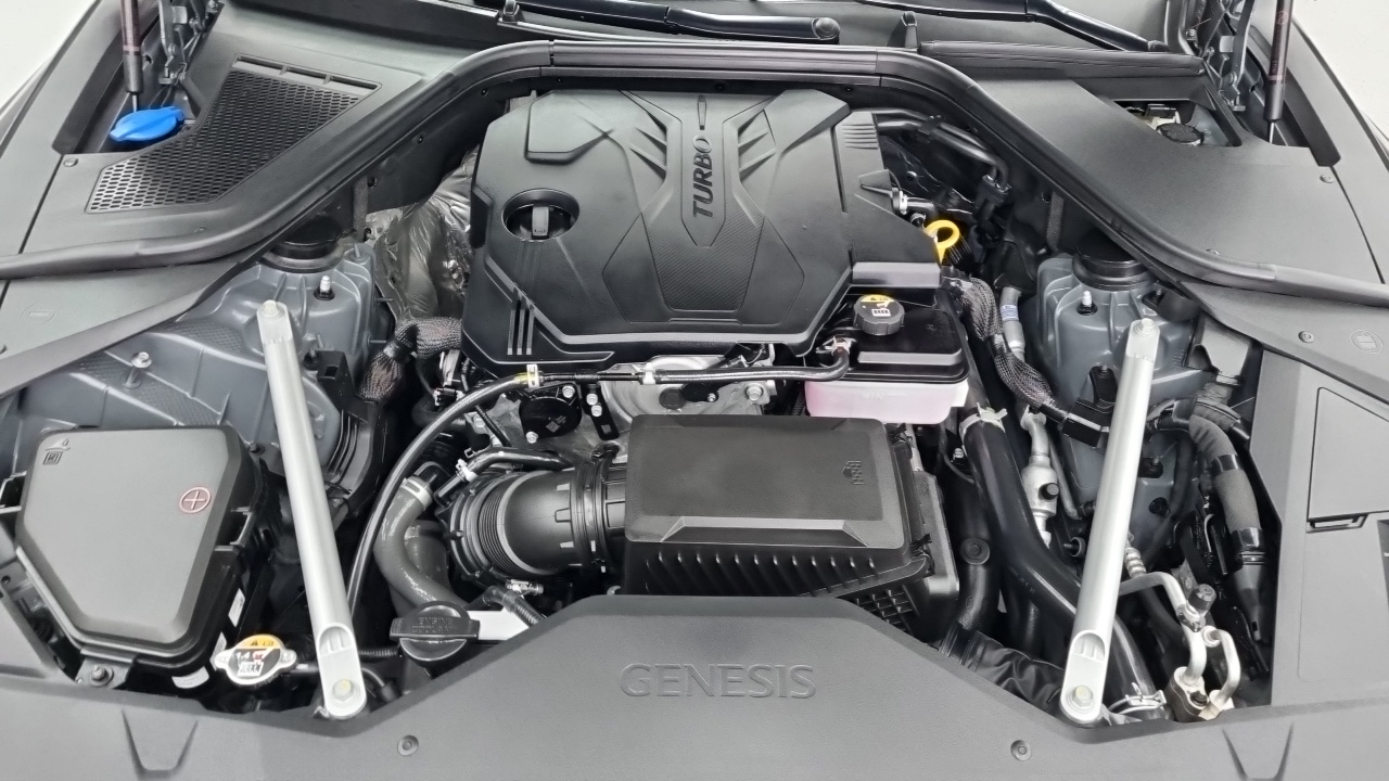 Genesis G80 Бензин 2.5 турбо AWD — Фото автомобиля 6