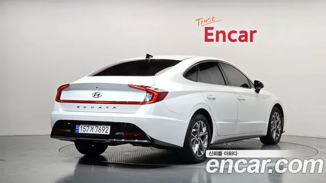 Фотография автомобиля — Hyundai Sonata