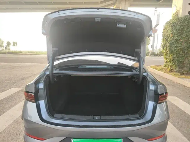 BYD Qin PLUS — Фото автомобиля 18