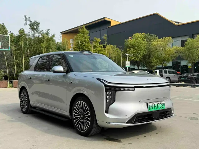 IM Motors LS8 — Фото автомобиля 3