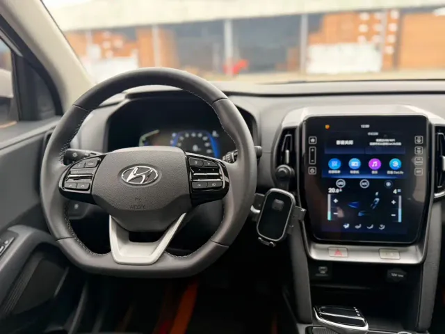 Hyundai ix35 — Фото автомобиля 10