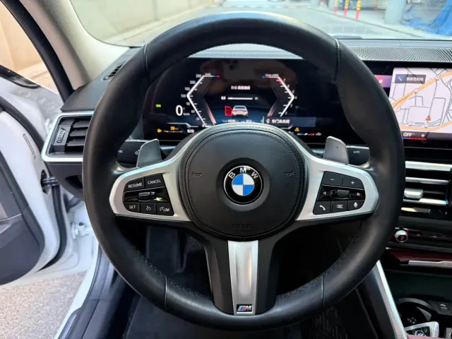 BMW 3 Series — Фото автомобиля 11