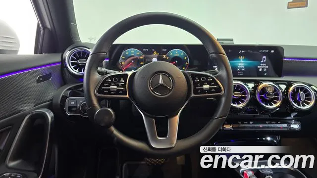 Mercedes-Benz A-Class — Фото автомобиля 13