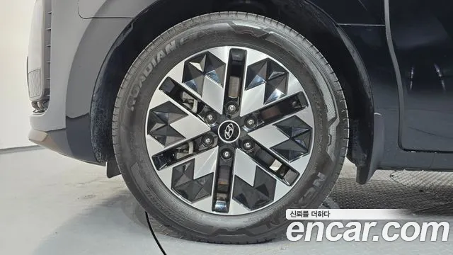 Hyundai Staria — Фото автомобиля 5