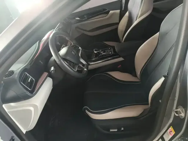 BYD Qin PLUS — Фото автомобиля 14