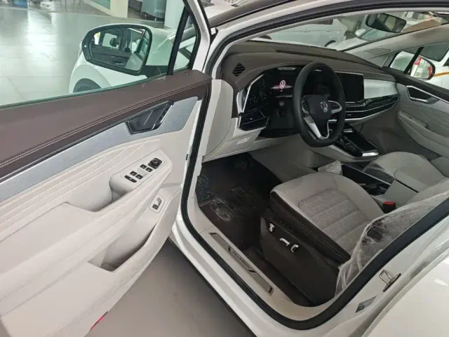 Volkswagen Talagon — Фото автомобиля 15