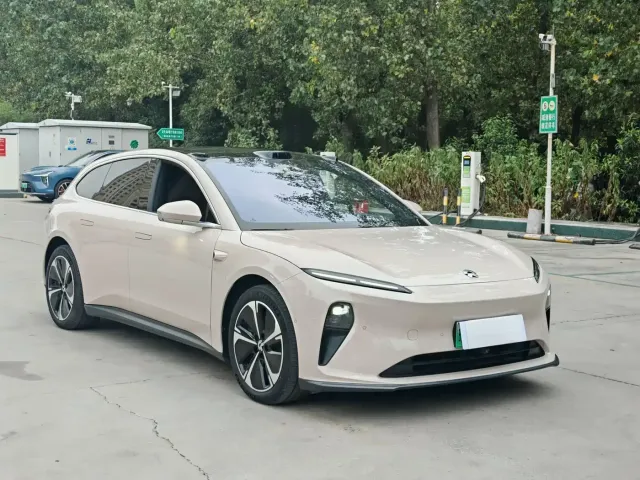 Nio ET5 Touring — Фото автомобиля 3
