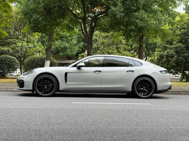 Porsche Panamera — Фото автомобиля 7