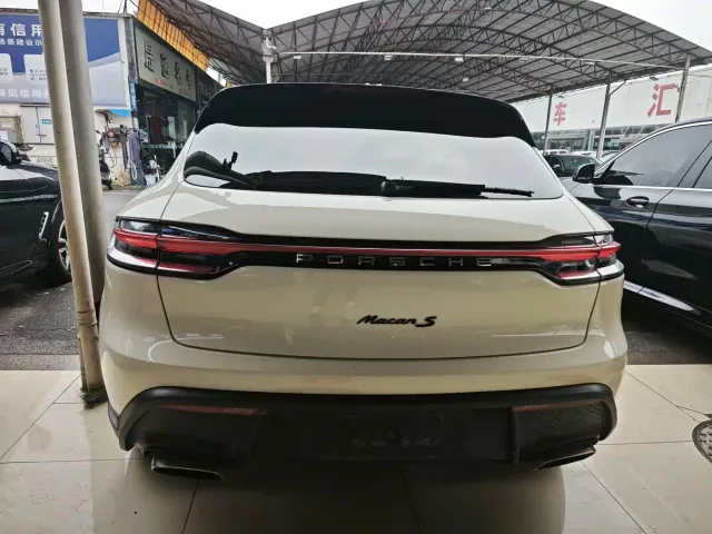 Porsche Macan — Фото автомобиля 6