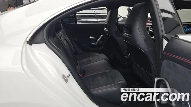 Mercedes-Benz CLA-Class — Фото автомобиля 12
