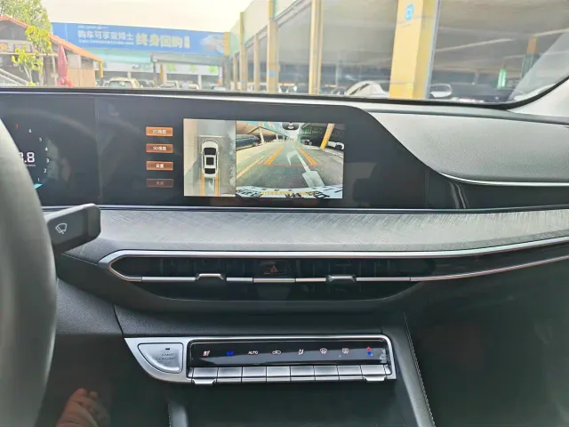Changan Eado — Фото автомобиля 23